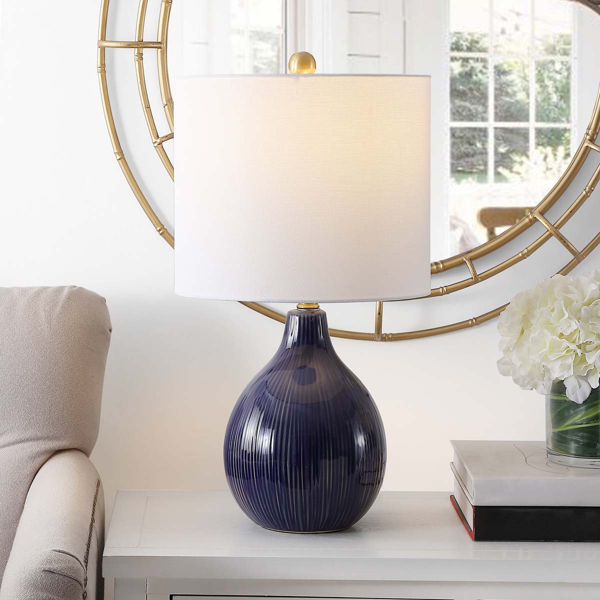 Calrus Table Lamp | Safavieh - TBL4385